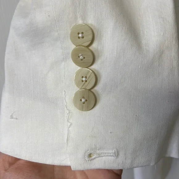 Theory Slightly Off White Blazer - Picture 6 of 14